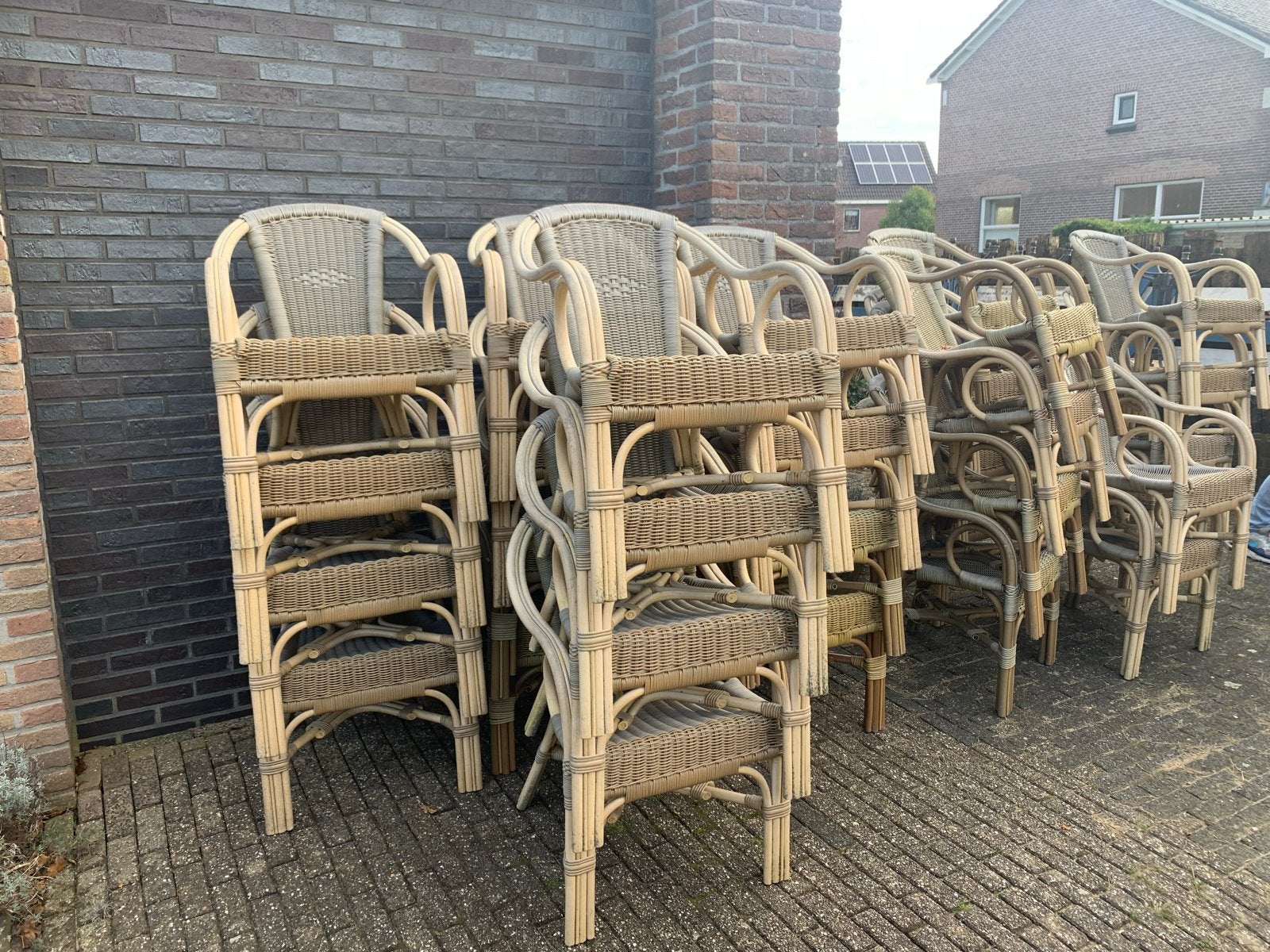 Stapelbare terrasstoelen van riet/rotan - Gebruikt, Ophalen, Gebruikt, Riet of Rotan, Grijs