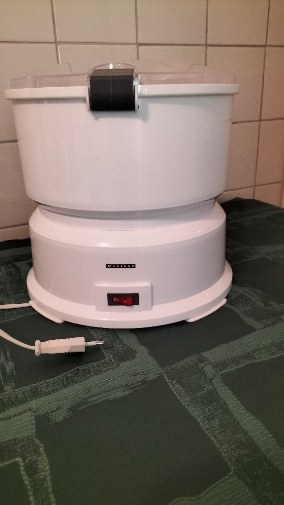 Milissa Aardappel Worteltjes Schrapmachine, Ophalen of Verzenden, Zo goed als nieuw, Overige stijlen