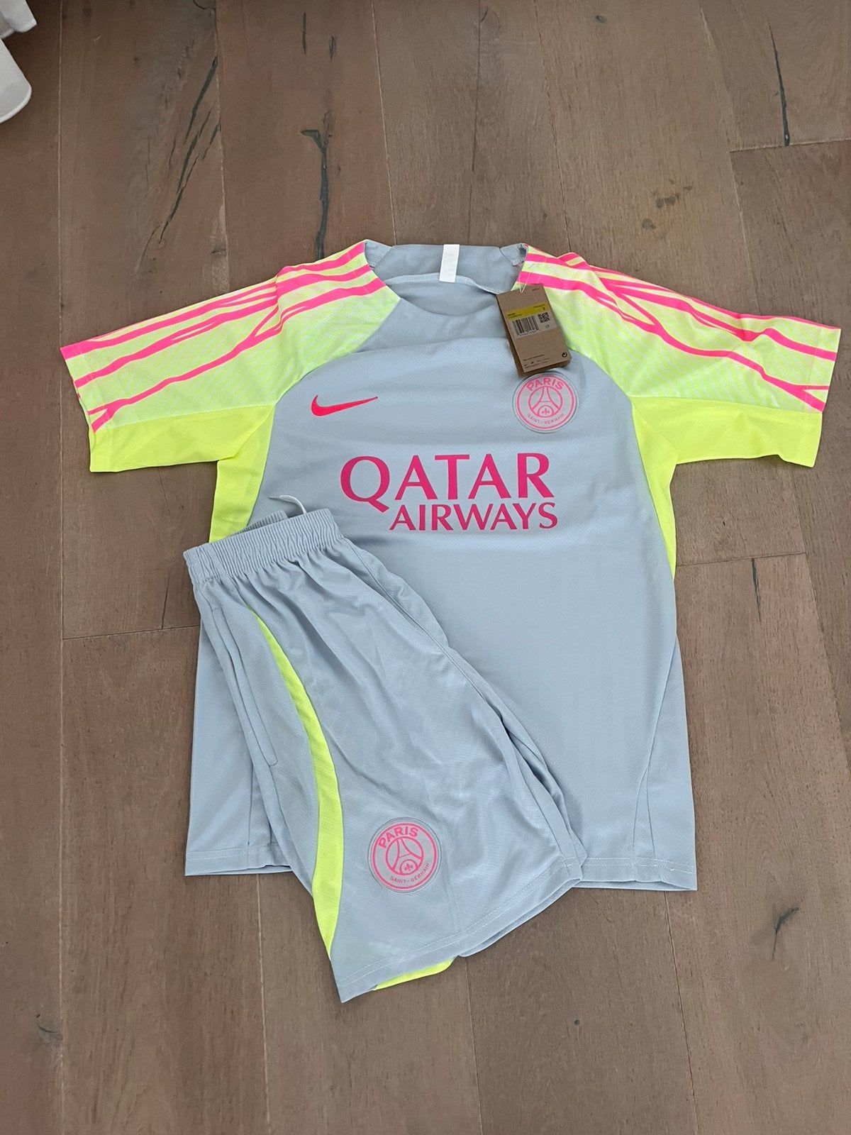 Psg kort setje, Ophalen of Verzenden, Zo goed als nieuw, Shirt