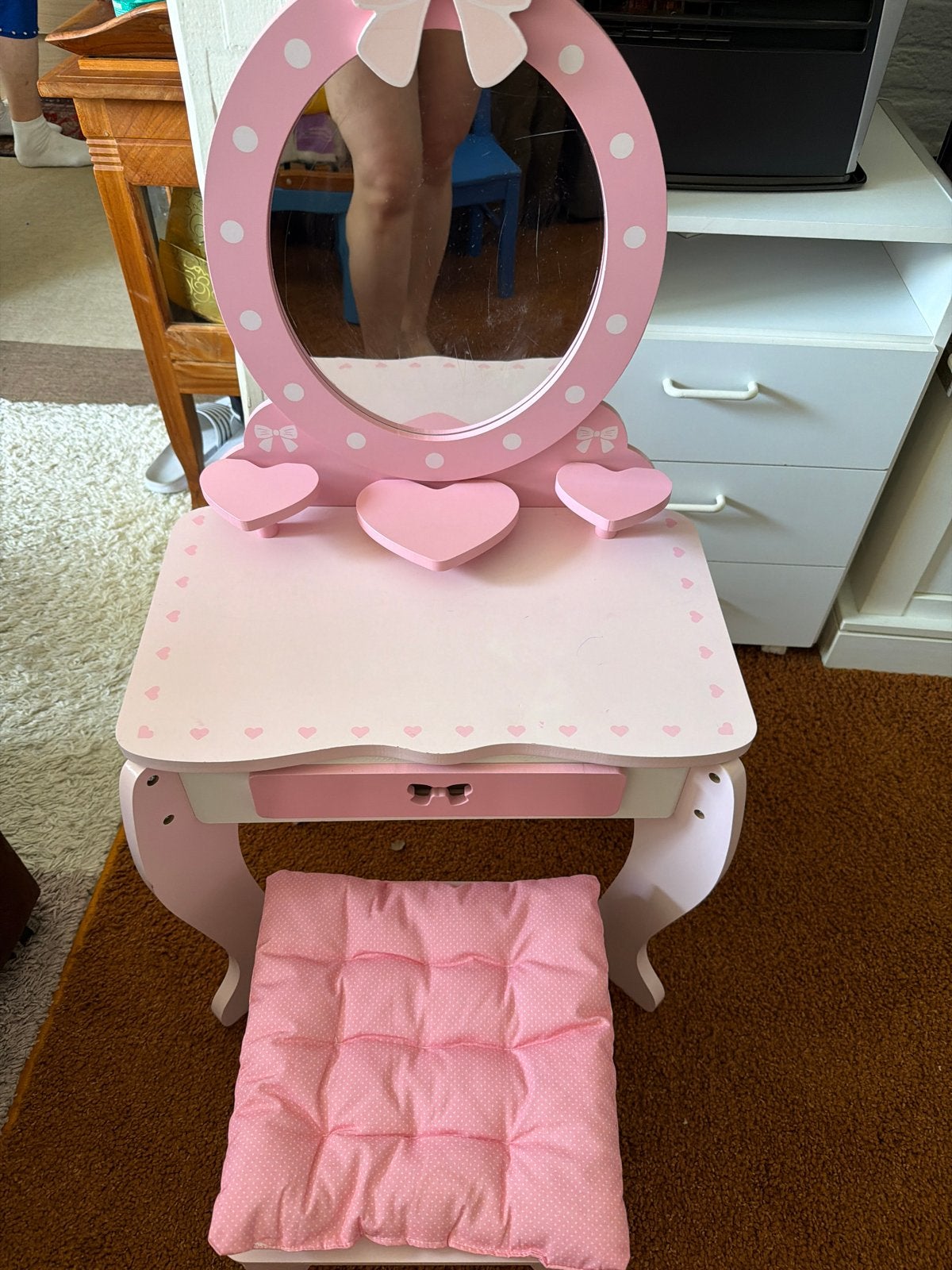 Roze kaptafel met spiegel en krukje voor kinderen, Kinderen en Baby's, Kinderkamer | Tafels en Stoelen, Ophalen, Zo goed als nieuw