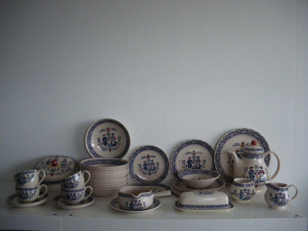 Johnson Brothers Old Granite Hearts & Flowers servies, Ophalen of Verzenden, Zo goed als nieuw, Bord(en), Wedgwood