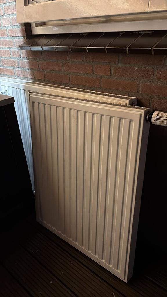 Radiator 90 cm hoog en 75 cm breed, Gebruikt, Radiator, Ophalen of Verzenden, 60 tot 150 cm