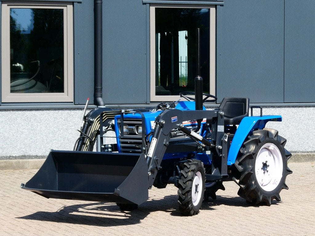 Iseki TU1500 4wd / 1086 Draaiuren / Voorlader, Overige merken, Gebruikt, De Maalstroom 3
8255 RN  Swifterbant, VM Service