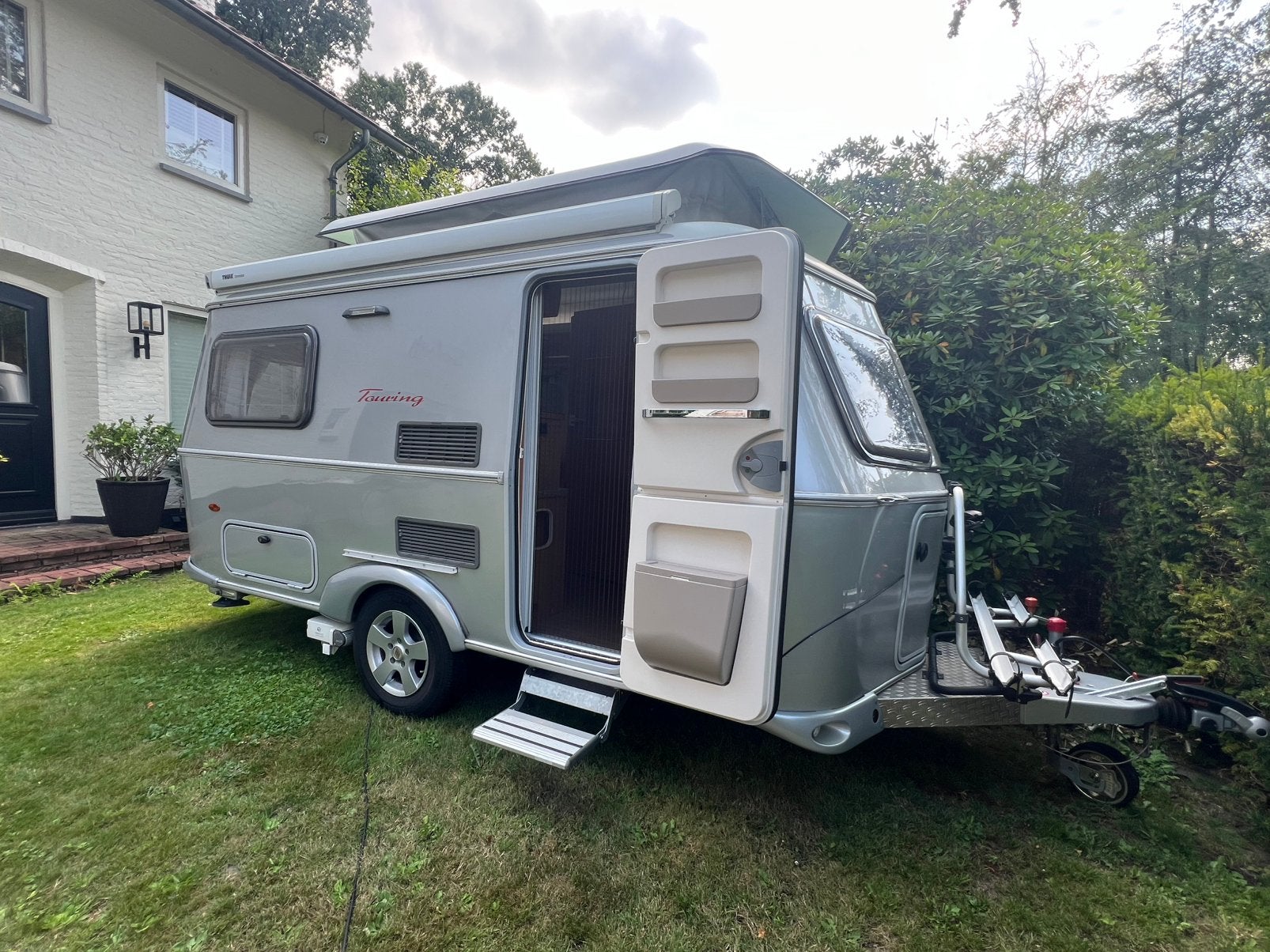 Eriba Touring GT420 luifel, fietsenrek, mover, Standaardzit, Tot en met 2, Particulier, Eriba