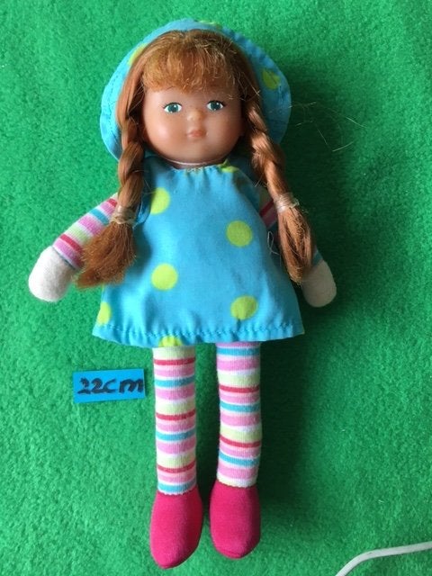 Lief popje (22 cm), Ophalen of Verzenden, Zo goed als nieuw, Overige typen