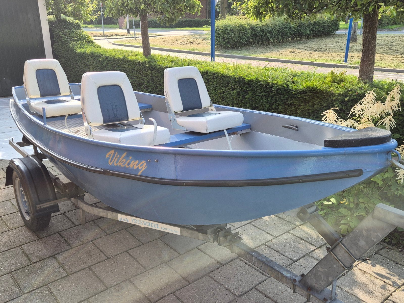 Boot met trailer en motor + assecoires, Watersport en Boten, Ophalen, Gebruikt, Overige typen, Motorboot