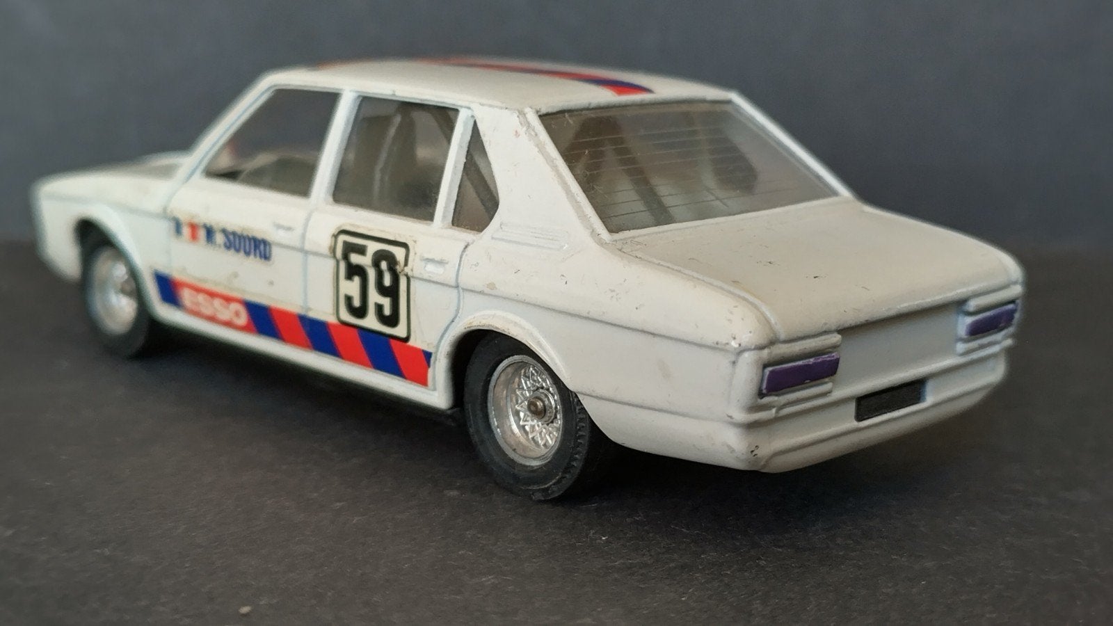 BMW 5 serie E12 Touringcar 1:43 Solido Pol, Hobby en Vrije tijd, Modelauto's | 1:43, Auto, Verzenden, Zo goed als nieuw, .