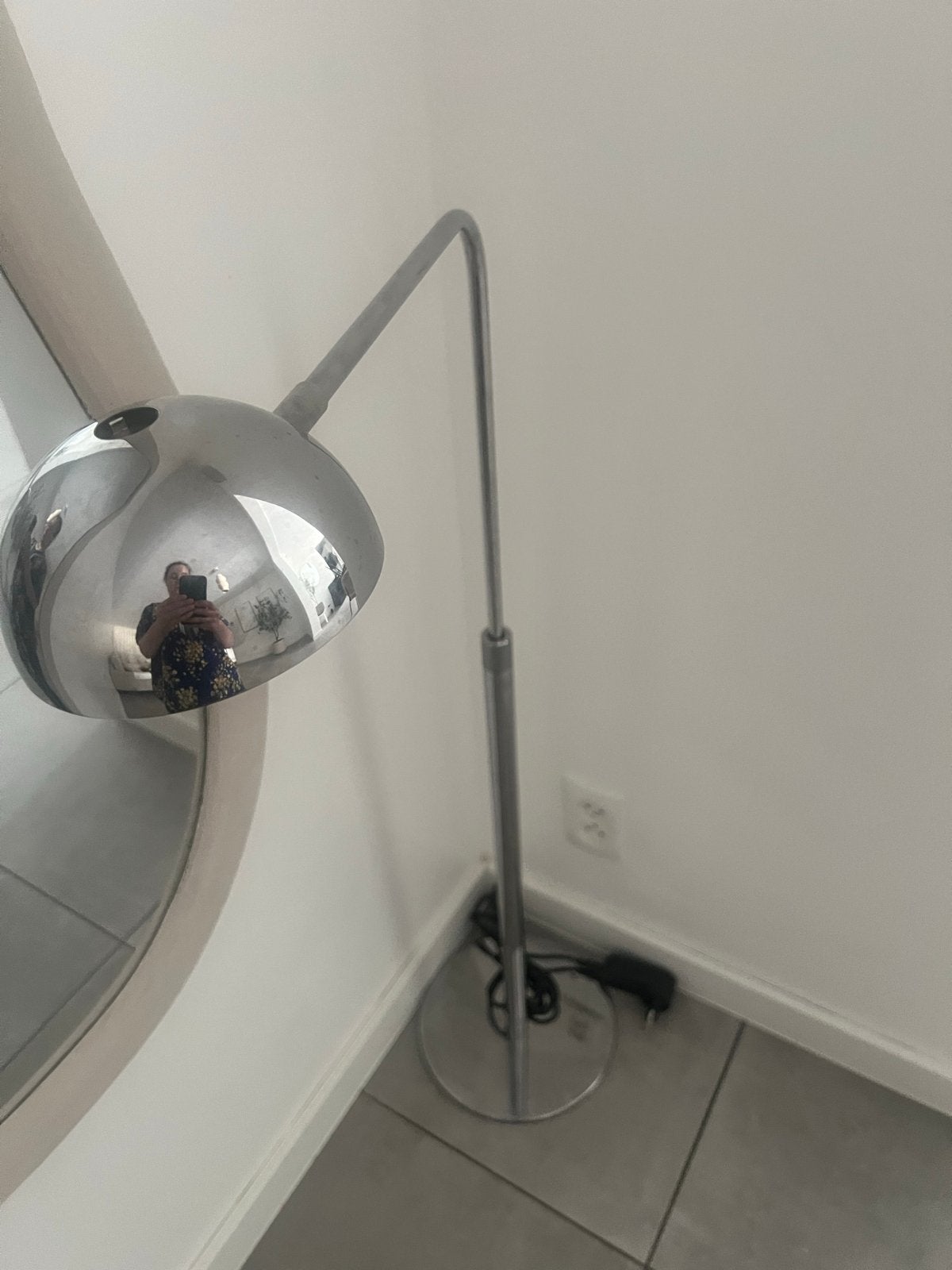 Moderne chromen vloerlamp - verstelbaar ikea vintage, Gebruikt, 100 tot 150 cm, Metaal, E27 (groot)