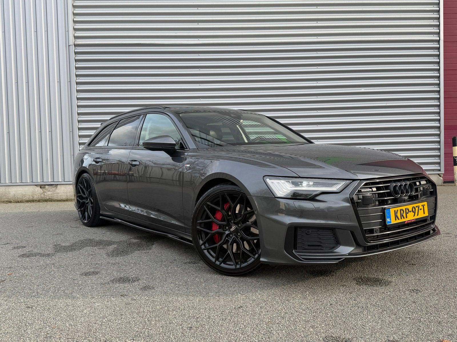 Audi A6 55 TFSI e Quattro Competition 367pk S-line, Auto's, Automaat, 77 km/l, Zwart, Vierwielaandrijving