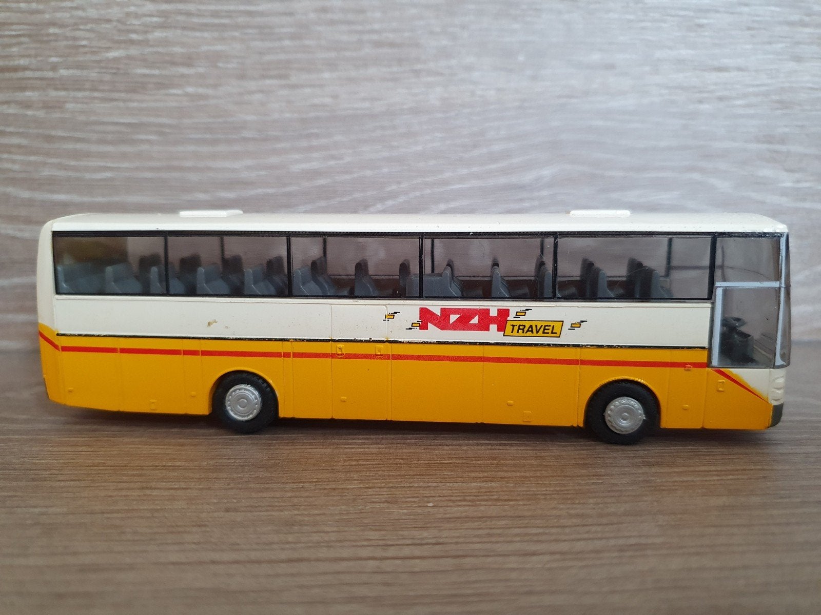 Limo Cars Van Hool T815 Acron NZH Travel 1:87, Ophalen of Verzenden, Zo goed als nieuw, Bus of Vrachtwagen, Overige merken