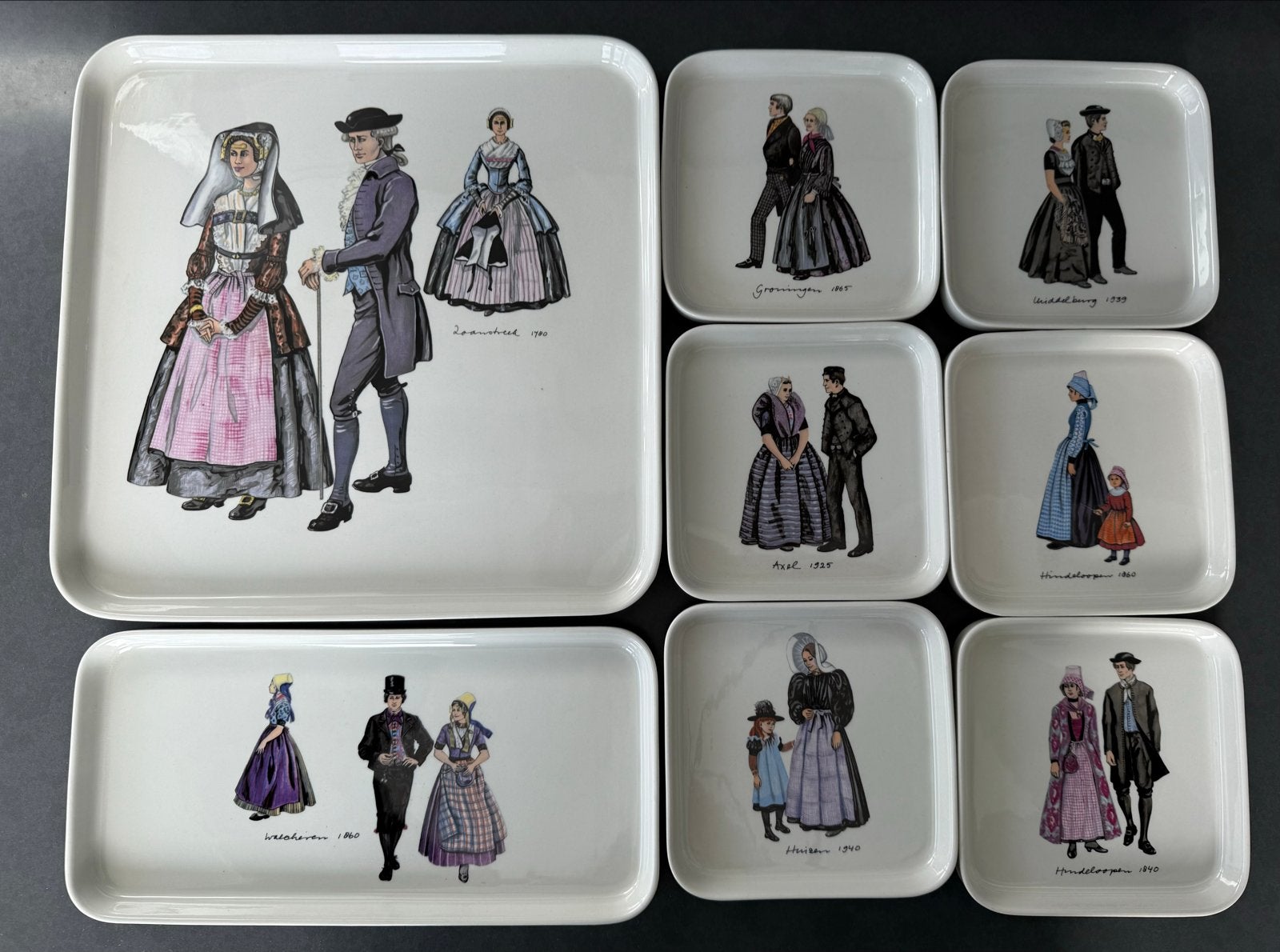 Nutricia Villeroy & Boch Burgherdragt Serveerstel Set D, Ophalen