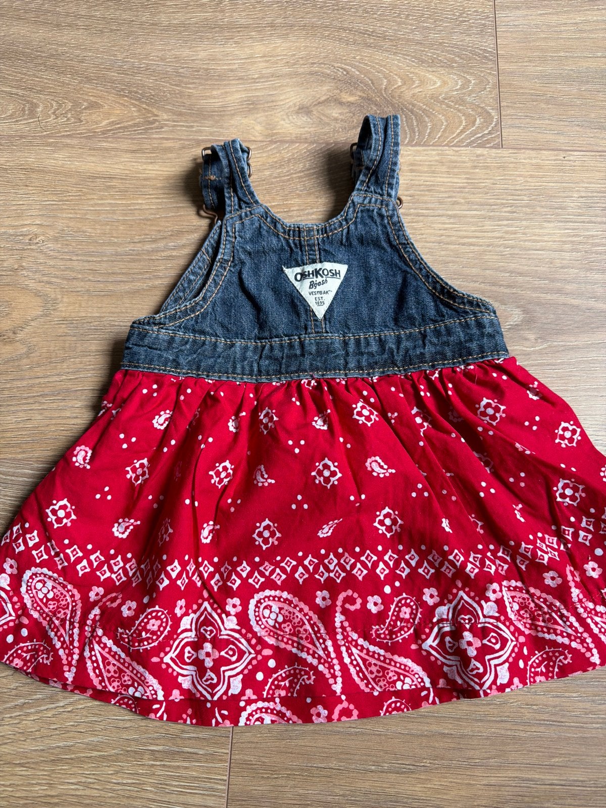 OshKosh B'gosh denim jurkje met rode bandana print, Ophalen of Verzenden, Zo goed als nieuw, Meisje