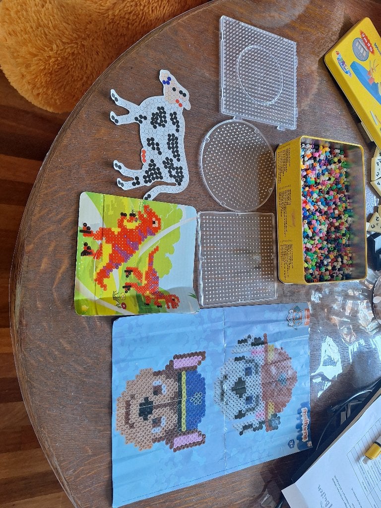 Strijkkralen inclusief vormen en voorbeelden, Kinderen en Baby's, Speelgoed | Educatief en Creatief, Ophalen, Zo goed als nieuw