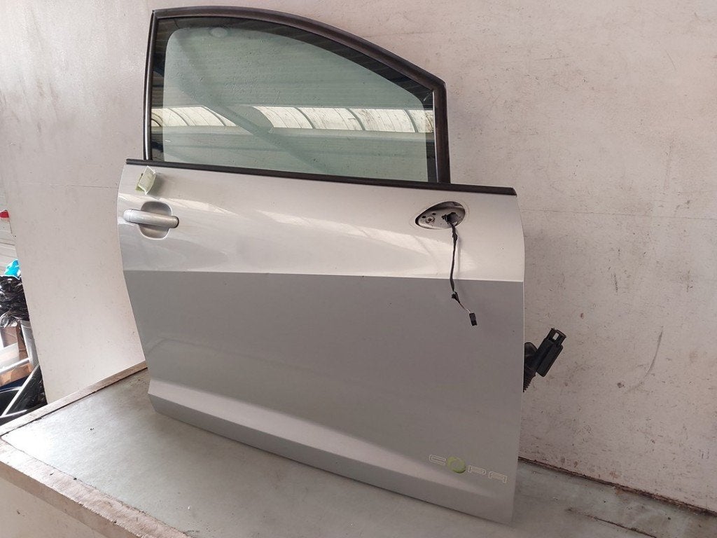 Portier Rechts Voor Seat Ibiza ST (6J8) 2011 6J4831056, Service@seat.de, Seat, Seat Deutschland GmbH, Gebruikt
