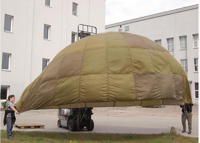 Parachute -  7 meter - Decoratief - Tarp - Schaduwdoek, Defensie, Overige typen, Ophalen of Verzenden, Defensie