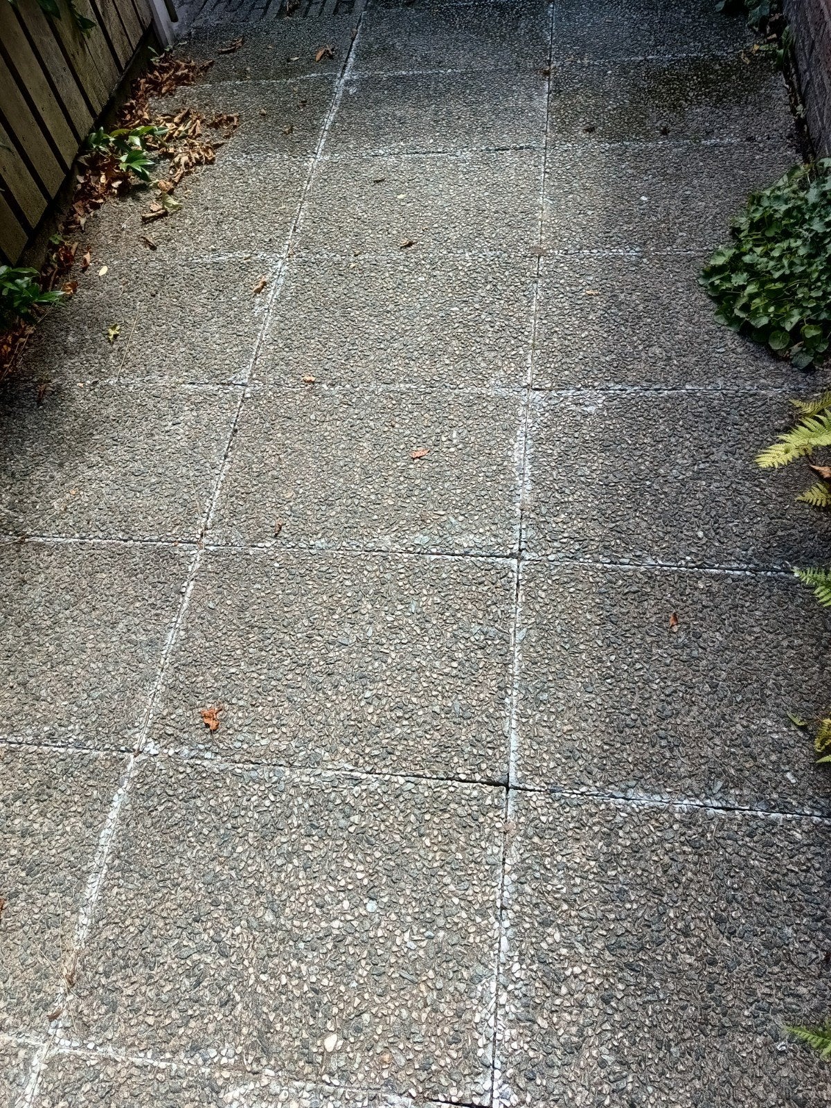 GRATIS grindtegels 40*60 ca. 65 m²

Gratis grindtegels voor, Tuin en Terras, Ophalen, Gebruikt, Beton, Terrastegels