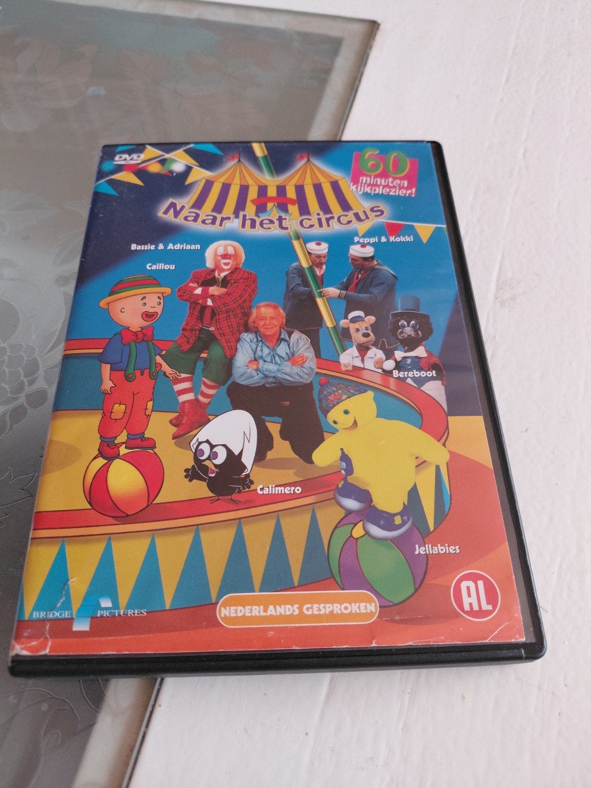 Naar het Circus dvd met onder andere Bassie en adriaan., Gebruikt, Verzamelbox, Alle leeftijden, Ophalen of Verzenden