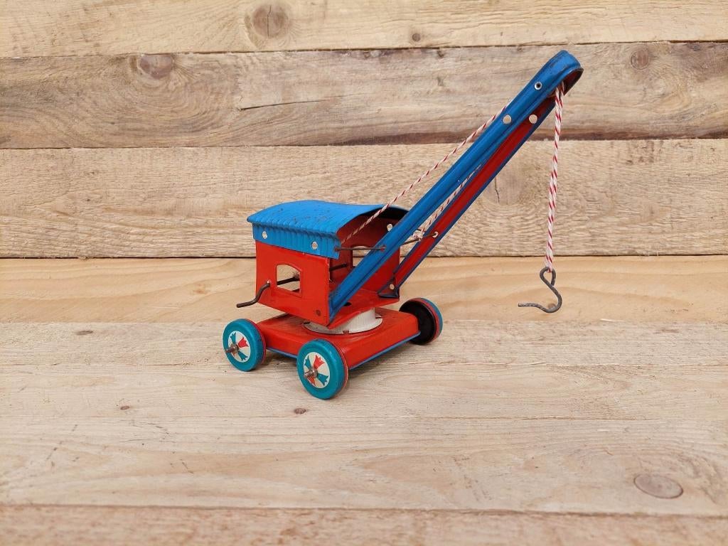 Blikken vintage Hijskraan met haak., Antiek en Kunst, Antiek | Speelgoed, Ophalen of Verzenden
