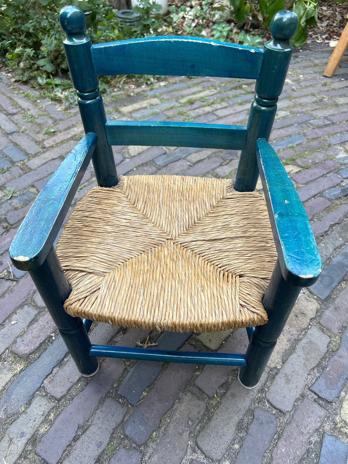 Vintage kinderstoeltje, blauw met rieten zitting, Ophalen, Gebruikt, Overige typen