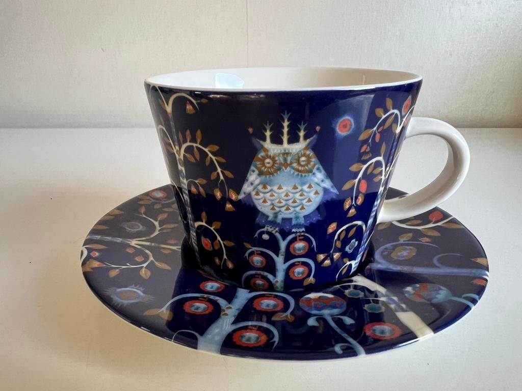 Iittala Taika Koffiekop en Schotel Blauw Klaus Haapaniemi, Huis en Inrichting, Keuken | Servies, Ophalen of Verzenden, Zo goed als nieuw