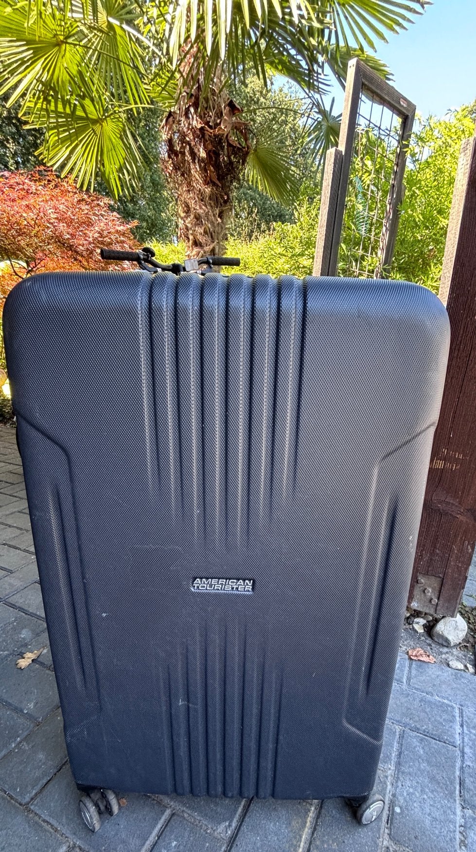 Koffer American Tourister, Ophalen, Hard kunststof, 45 tot 55 cm, Slot