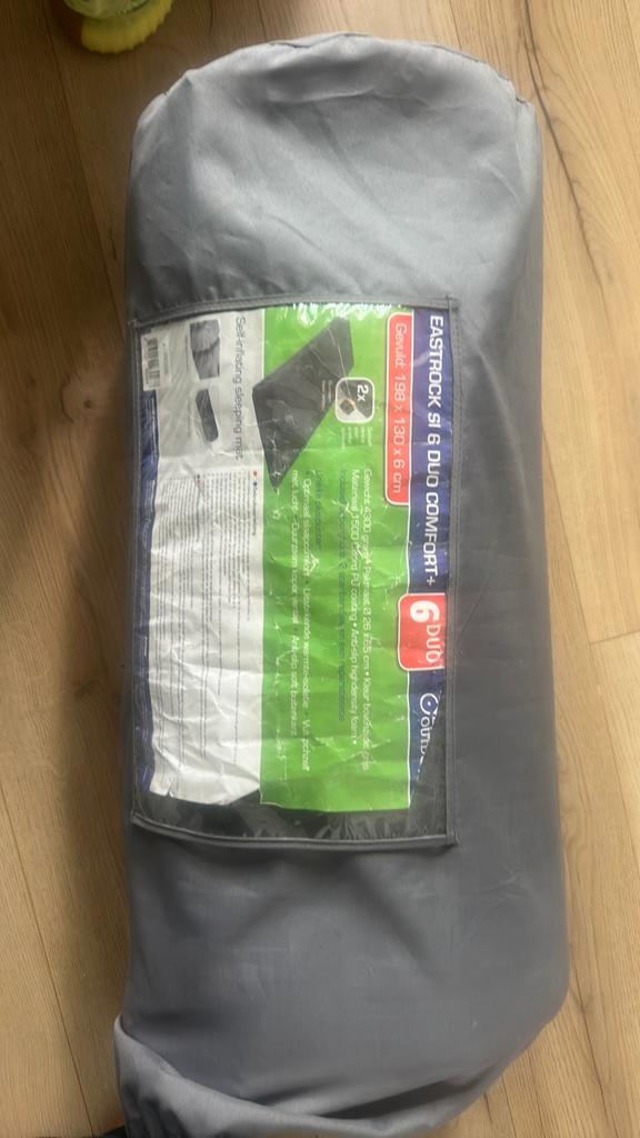 EASTROCK SI 6 DUO COMFORT+ Zelfopblazende slaapmat, Ophalen of Verzenden, Ingebouwde pomp, Zo goed als nieuw, 2-persoons