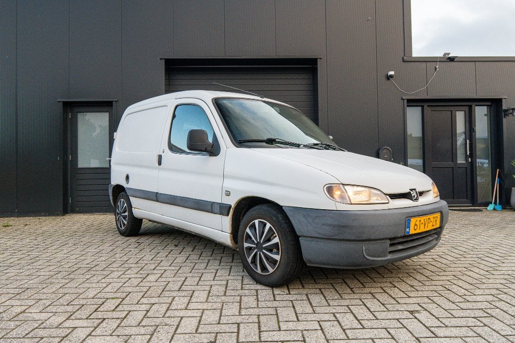 Peugeot Partner 1.9 DSL 190C 2000, Voorwielaandrijving, Stof, Zwart, 4 cilinders