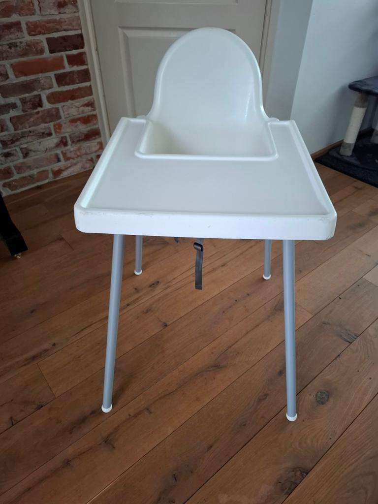 Ikea kinderstoel met zittingverkleiner, Kinderen en Baby's, Kinderstoelen, Ophalen, Gebruikt, Overige typen, Stoelverkleiner