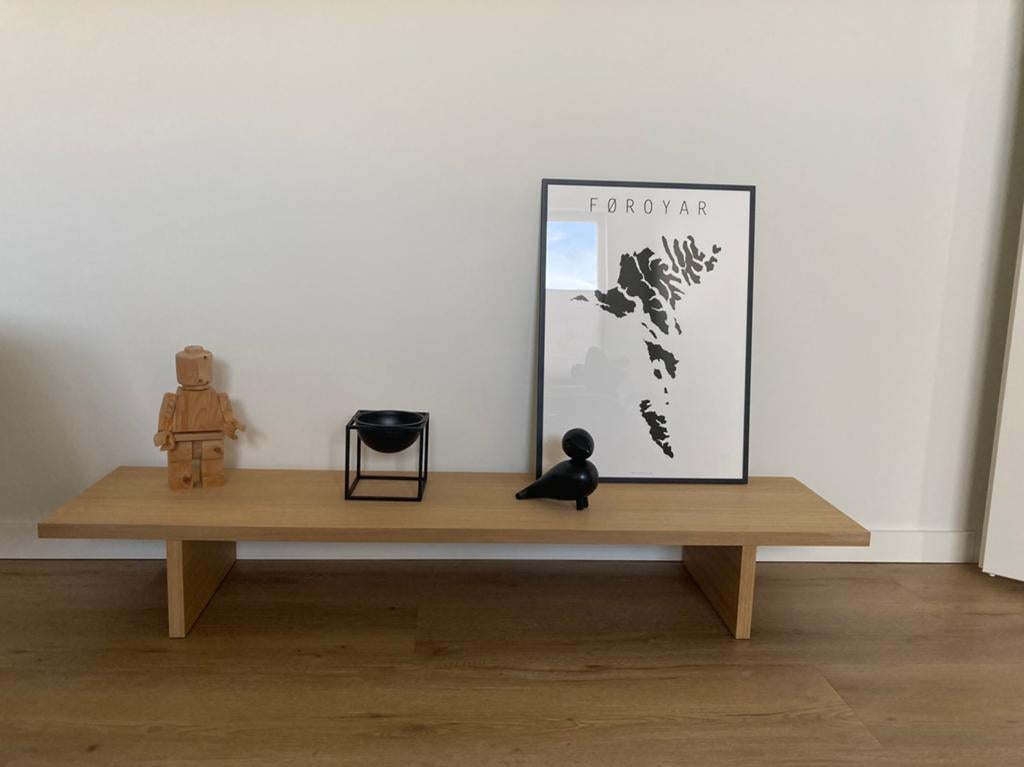 Ferm Living Kona display salontafel 140x34, Ophalen, Minder dan 50 cm, Gebruikt, 100 tot 150 cm