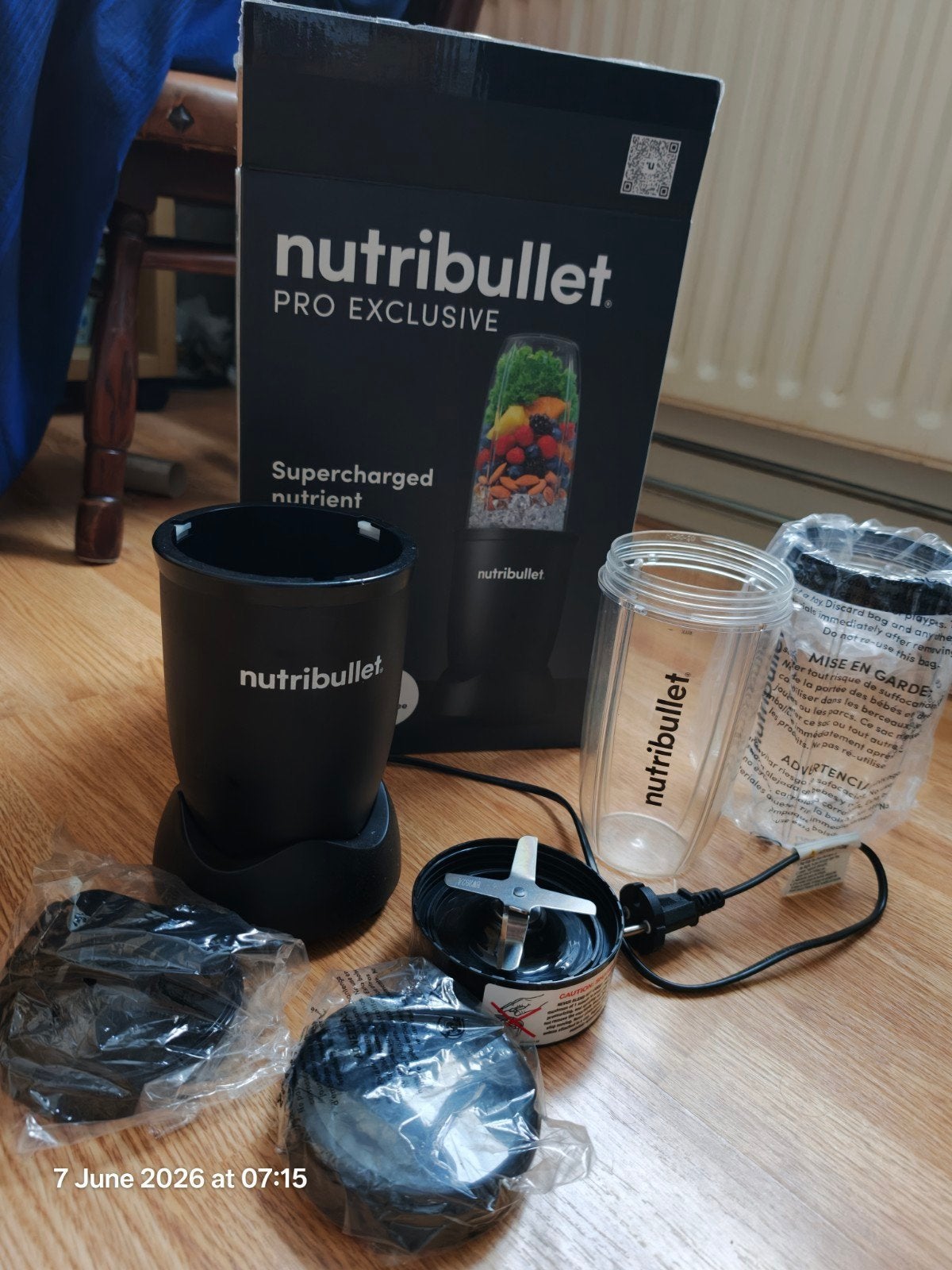 NutriBullet Pro Exclusive, Ophalen of Verzenden, Zo goed als nieuw, Blender