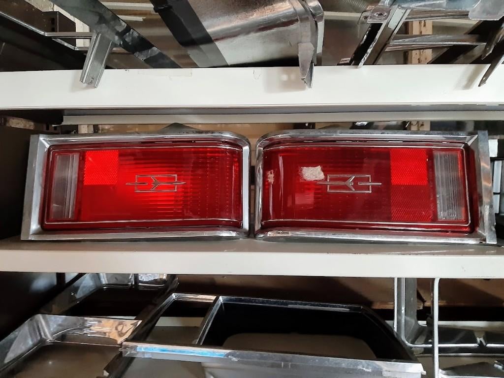 Achterlichten Oldsmobile Omega 1980-1982 OEM Links & Rechts, Ophalen of Verzenden, Gebruikt, Amerikaanse onderdelen