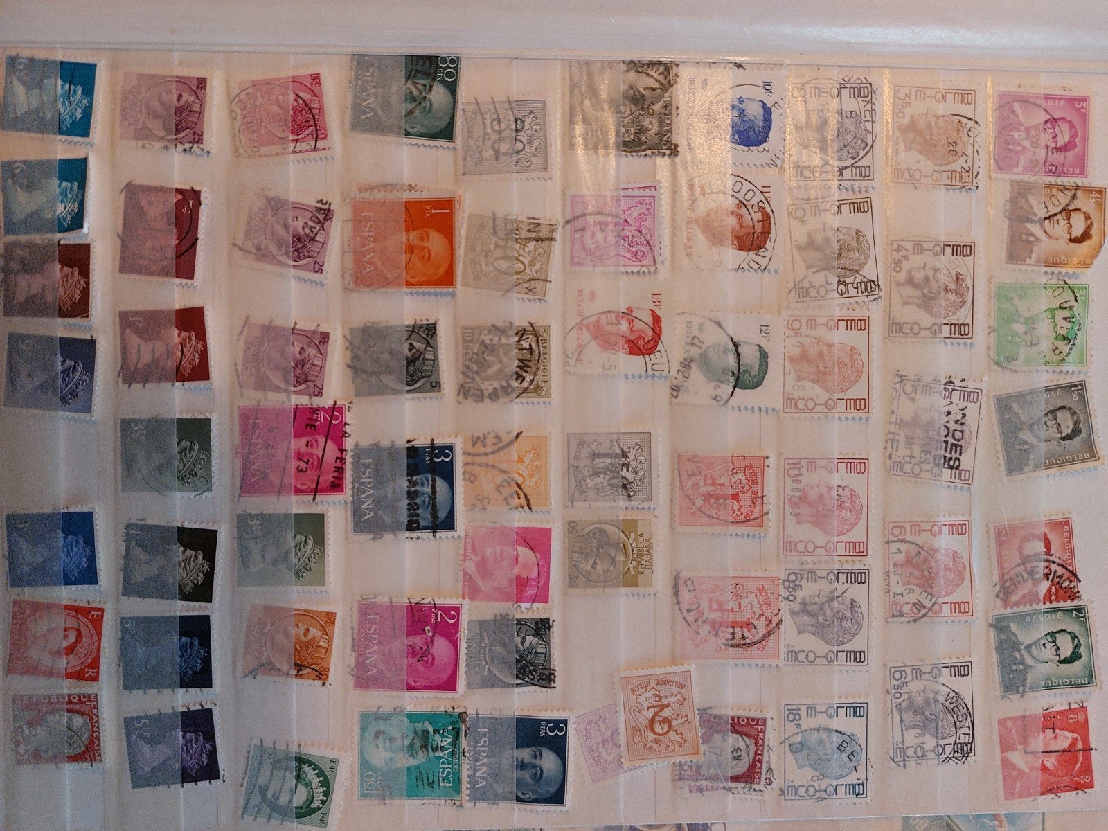 Grote verzameling postzegels uit diverse landen, Ophalen of Verzenden, Overige landen, Gestempeld