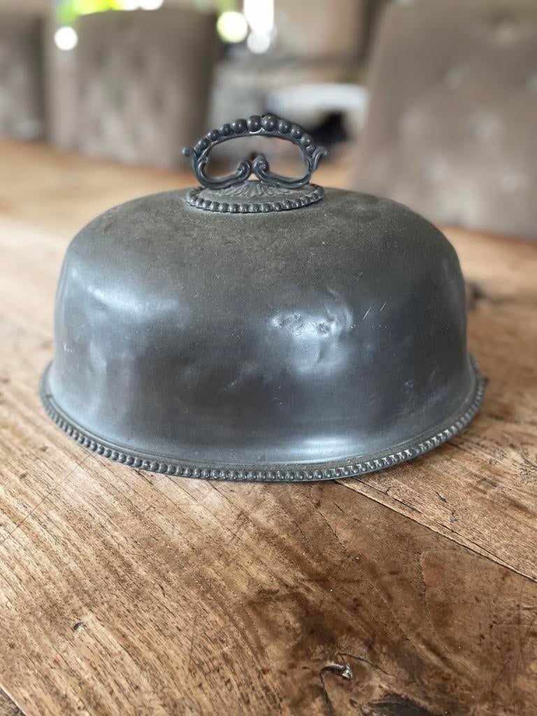 Oude tinnen cloche, Ophalen of Verzenden, Gebruikt