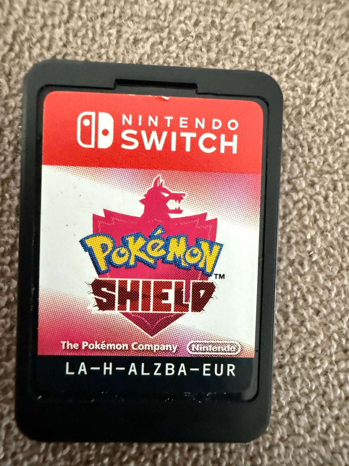 Pokémon Shield Nintendo Switch Game, Spelcomputers en Games, Games | Nintendo Switch, Ophalen, Online, 1 speler, Zo goed als nieuw