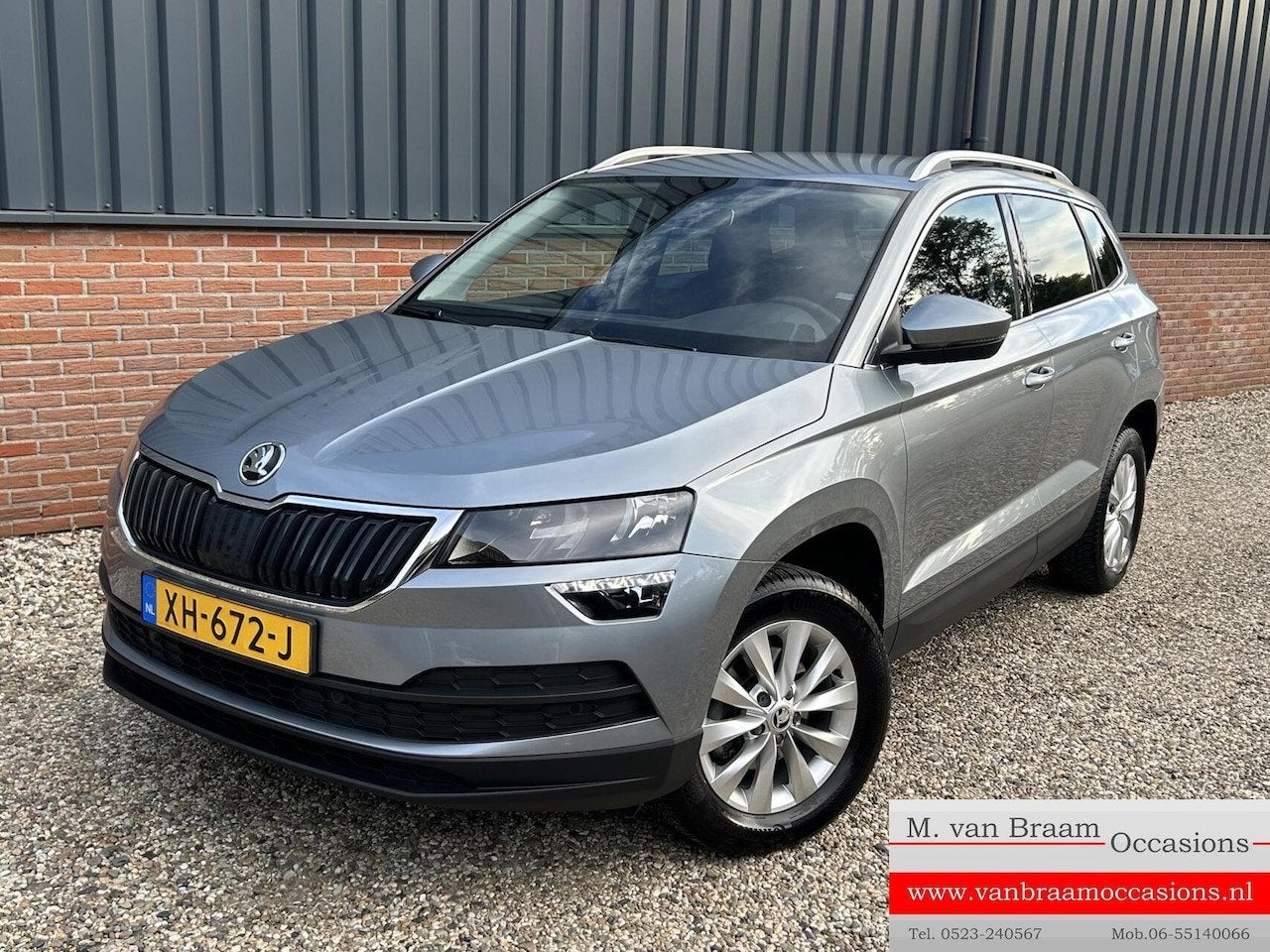 Skoda Karoq 1.0 TSI Clever Edition Navigatie/Pdc/Ecc/Trekhaa, Auto's, Voorwielaandrijving, Gebruikt, Euro 6, 116 pk