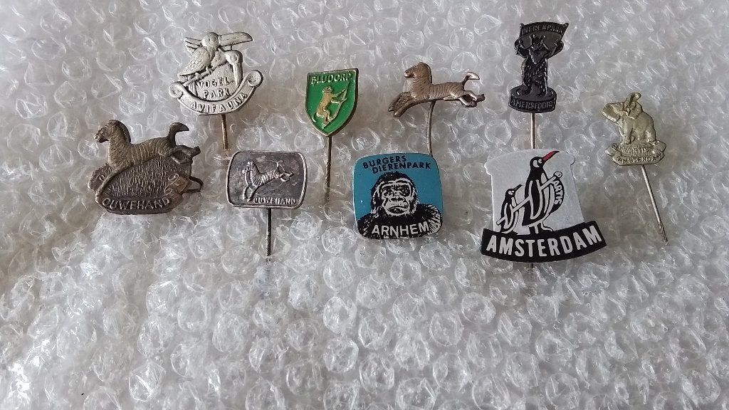 8 verschillende speldjes dierentuinen, Verzamelen, Ophalen of Verzenden, Zo goed als nieuw, Overige onderwerpen