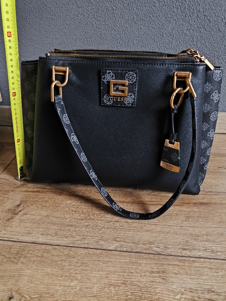 Guess Tas, Sieraden, Tassen en Uiterlijk, Tassen | Damestassen, Ophalen, Zo goed als nieuw, Zwart, Handtas