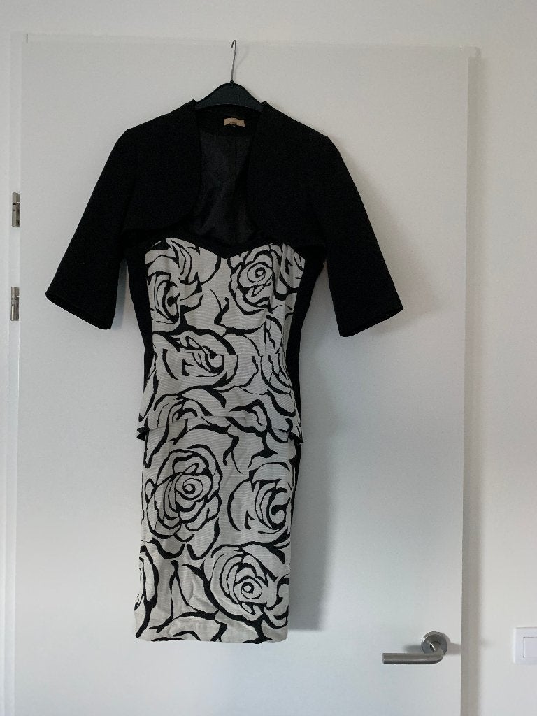 Zwarte feestjurk met bolero, Maat 38/40 (M), Galajurk, Zwart, Ophalen of Verzenden