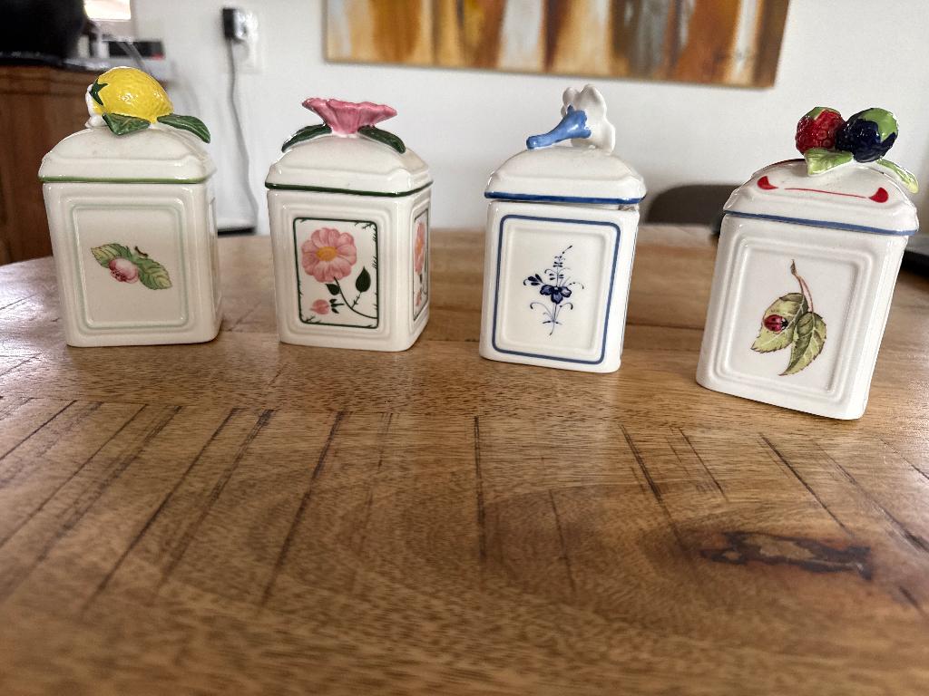 Miniatuur potjes Villeroy&Boch, Ophalen, Zo goed als nieuw