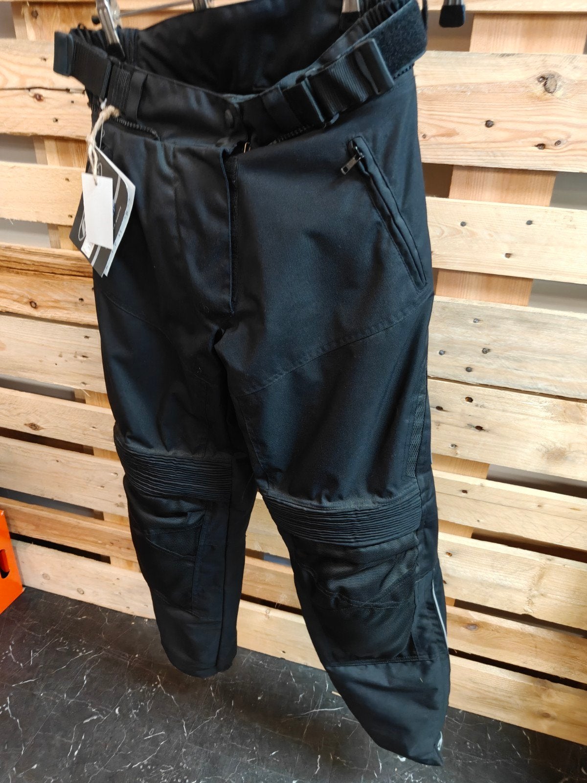 GC Motor broek S, Nieuw met kaartje, GC, Ophalen of Verzenden, Broek | textiel