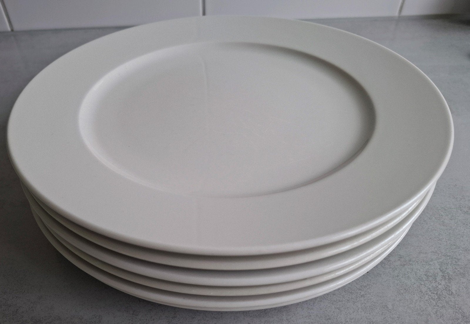 Mooie grote diner borden van Lilien Austria K1 31 cm. 6 st., Ophalen of Verzenden, Zo goed als nieuw, Overige stijlen, Bord(en)