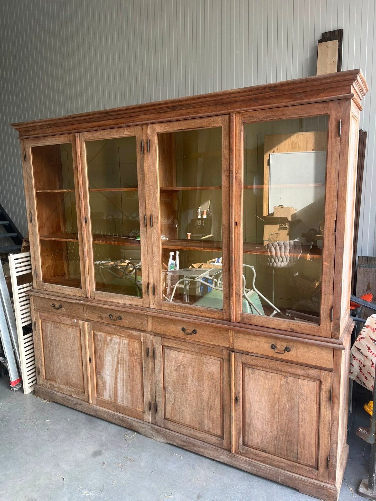 Grote houten vitrinekast, Ophalen, Gebruikt, Met deur(en), 200 cm of meer