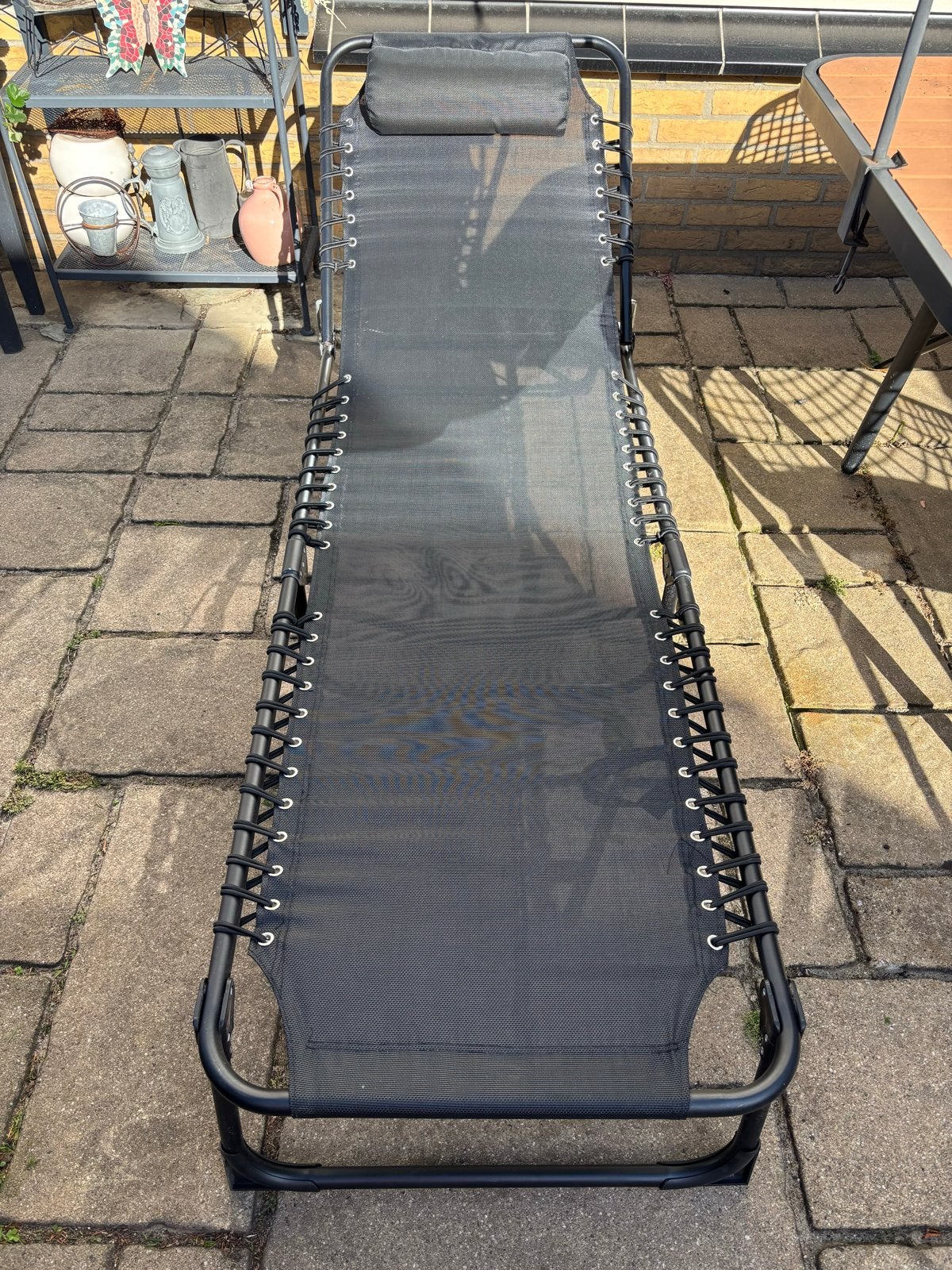 Verstelbare en Inklapbare Ligstoel/strandbed Zwart, Tuin en Terras, Ophalen, Gebruikt, Metaal, Inklapbaar