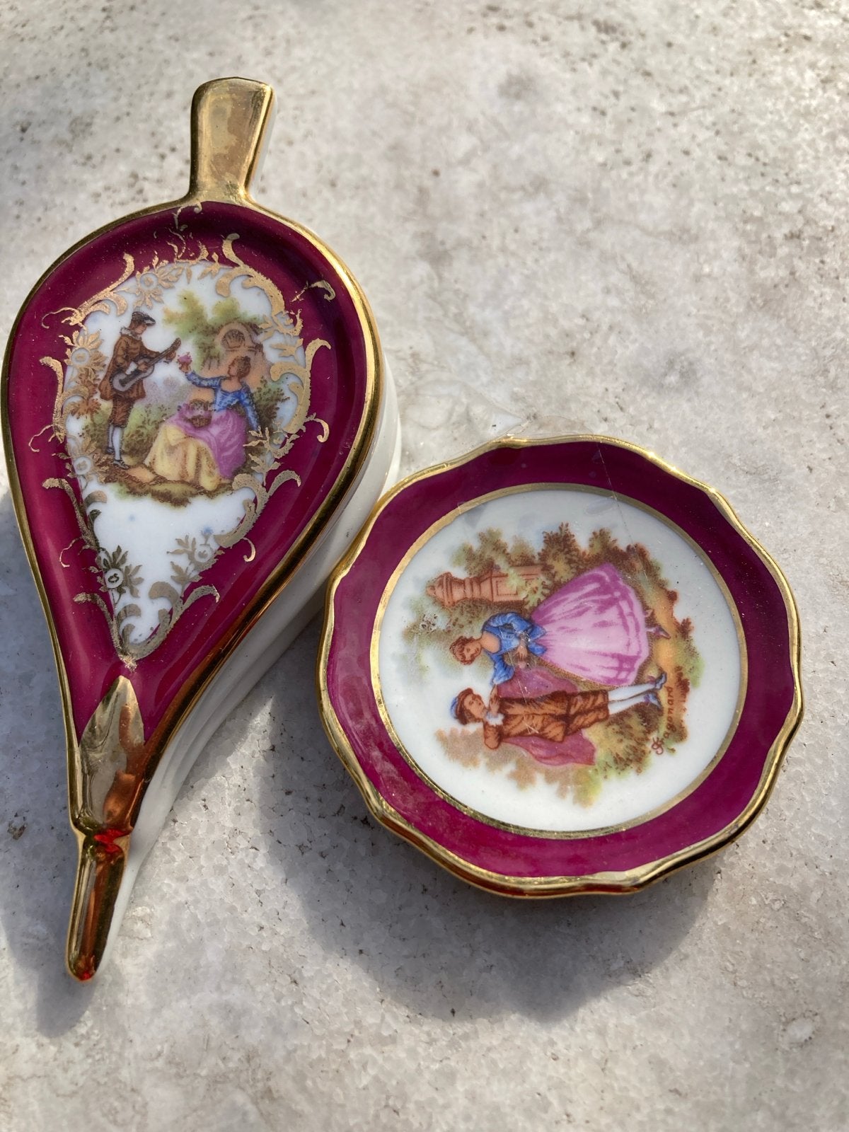 2 Limoges miniaturen - Romantisch tafereel, Antiek en Kunst, Ophalen