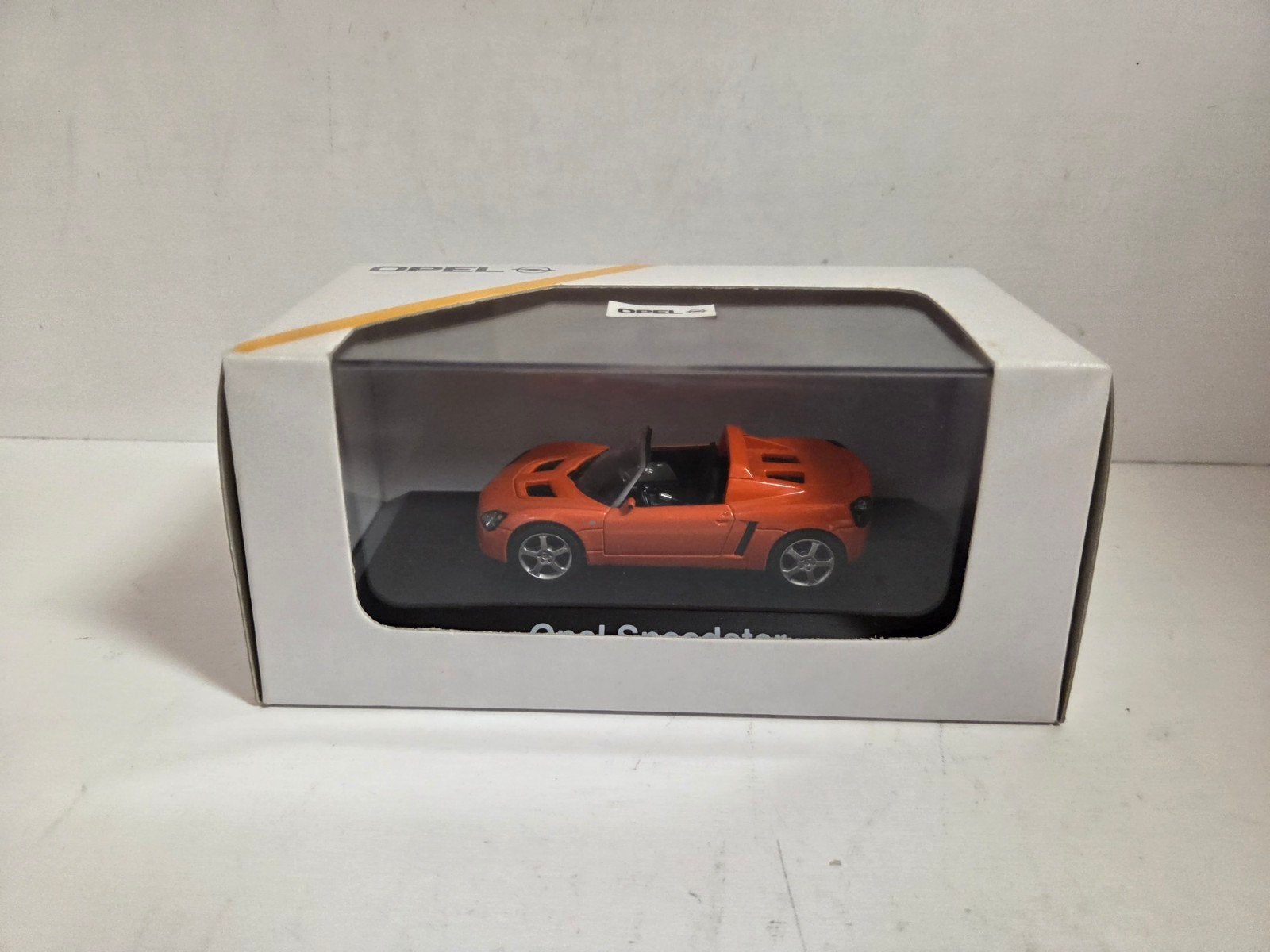 Schuco Opel Speedster 1:43, Hobby en Vrije tijd, Modelauto's | 1:43, Auto, ., Ophalen of Verzenden, Zo goed als nieuw