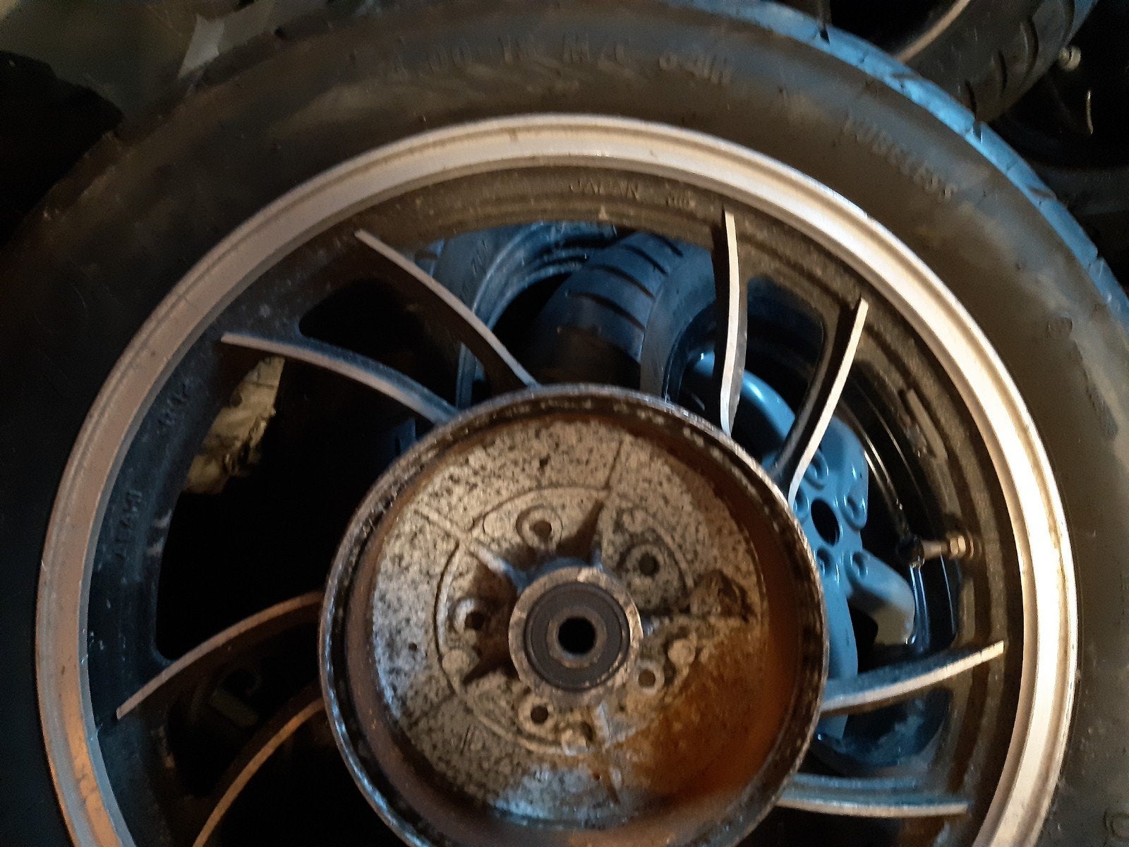Gebruikt motorfietswiel met band, Ophalen of Verzenden