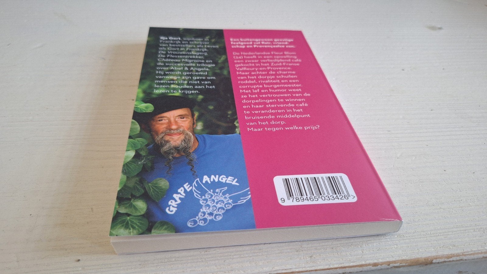 Ilja Gort - Petit Café du Bonheur (Zomerlezen), Ophalen of Verzenden, Zo goed als nieuw, Ilja Gort, Nederland
