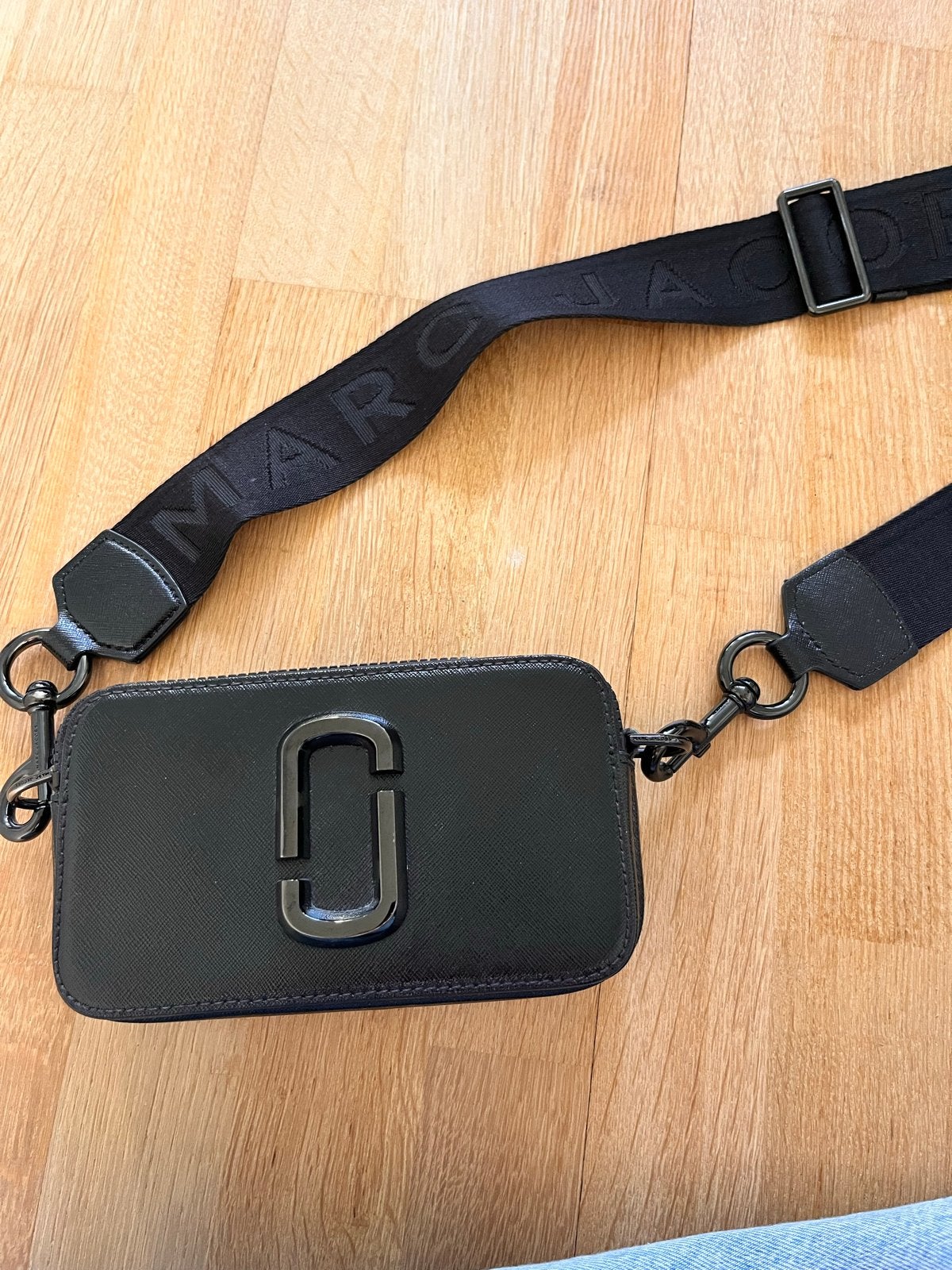 Marc Jacobs crossbody tas zwart - Zo goed als nieuw, Ophalen, Zo goed als nieuw, Zwart, Schoudertasje