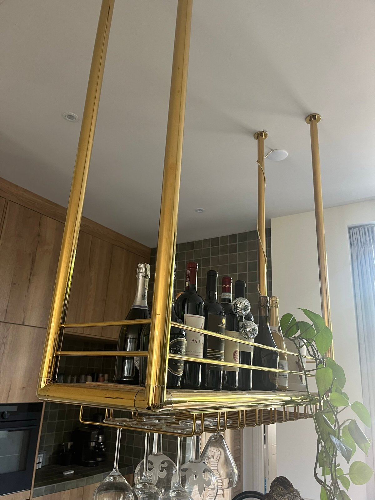 Goudkleurig Wijn-drankrek Plafondmontage - Stijlvol & Ruim, Huis en Inrichting, Ophalen, 15 tot 25 flessen, Zo goed als nieuw