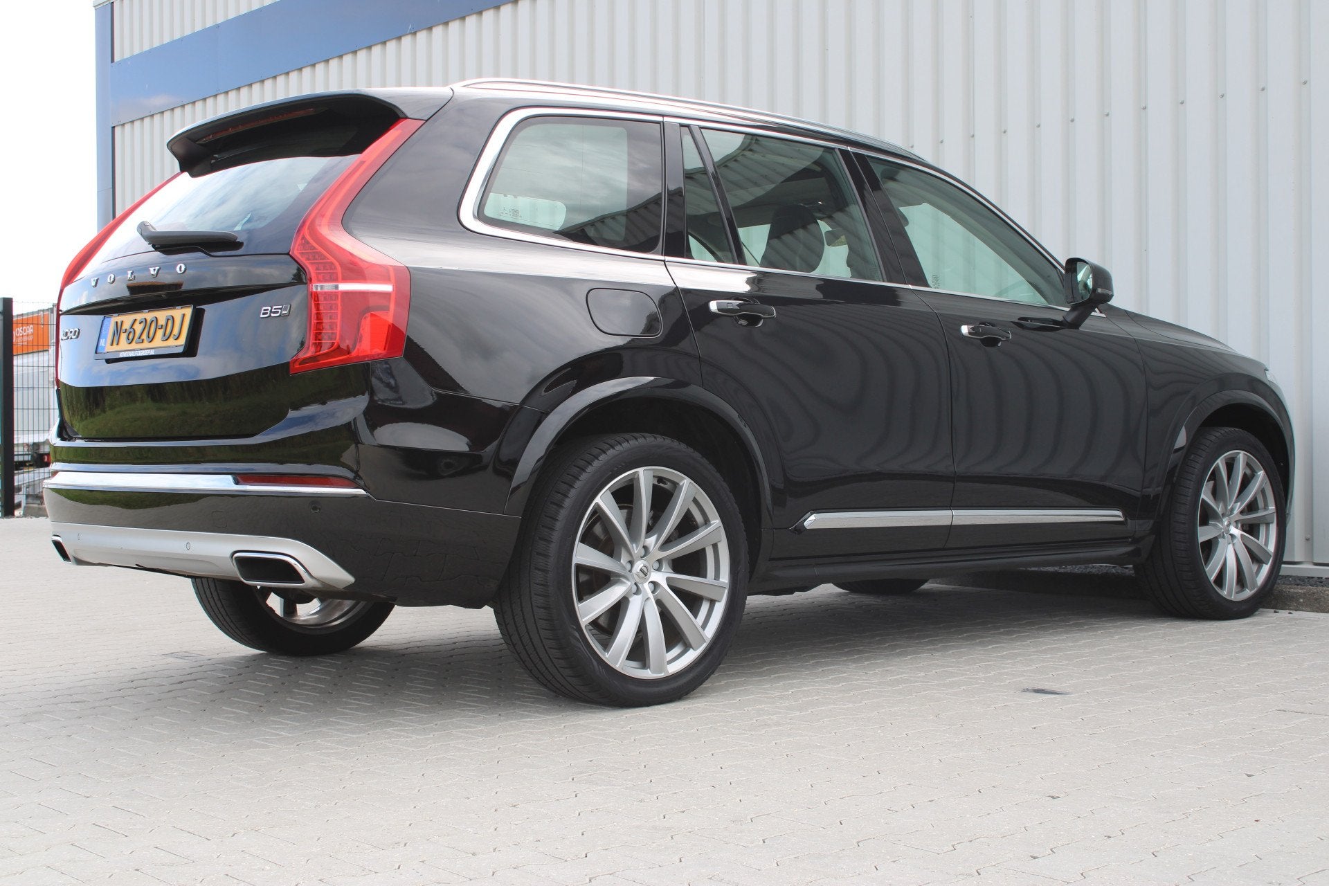 Volvo XC90 2.0 B5 AWD Inscription Intro Edition | Incl. 12 m, 12 maanden, 4 cilinders, 255 €/maand, 7 stoelen